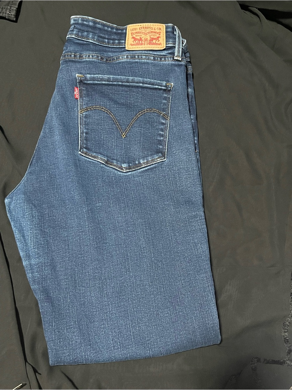 Levi's Women's Dark Blue Skinny Jeans